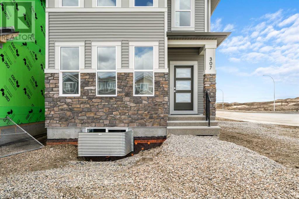 307 Belvedere Drive SE