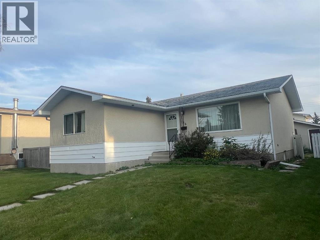 176 Huntchester Crescent NE