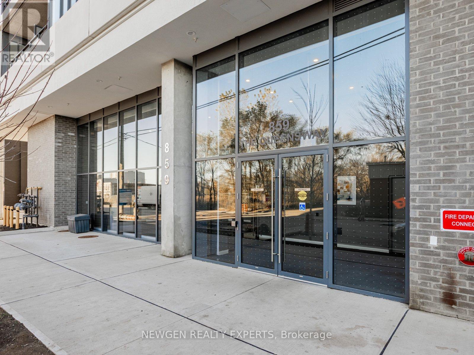 824 - 859 THE QUEENSWAY