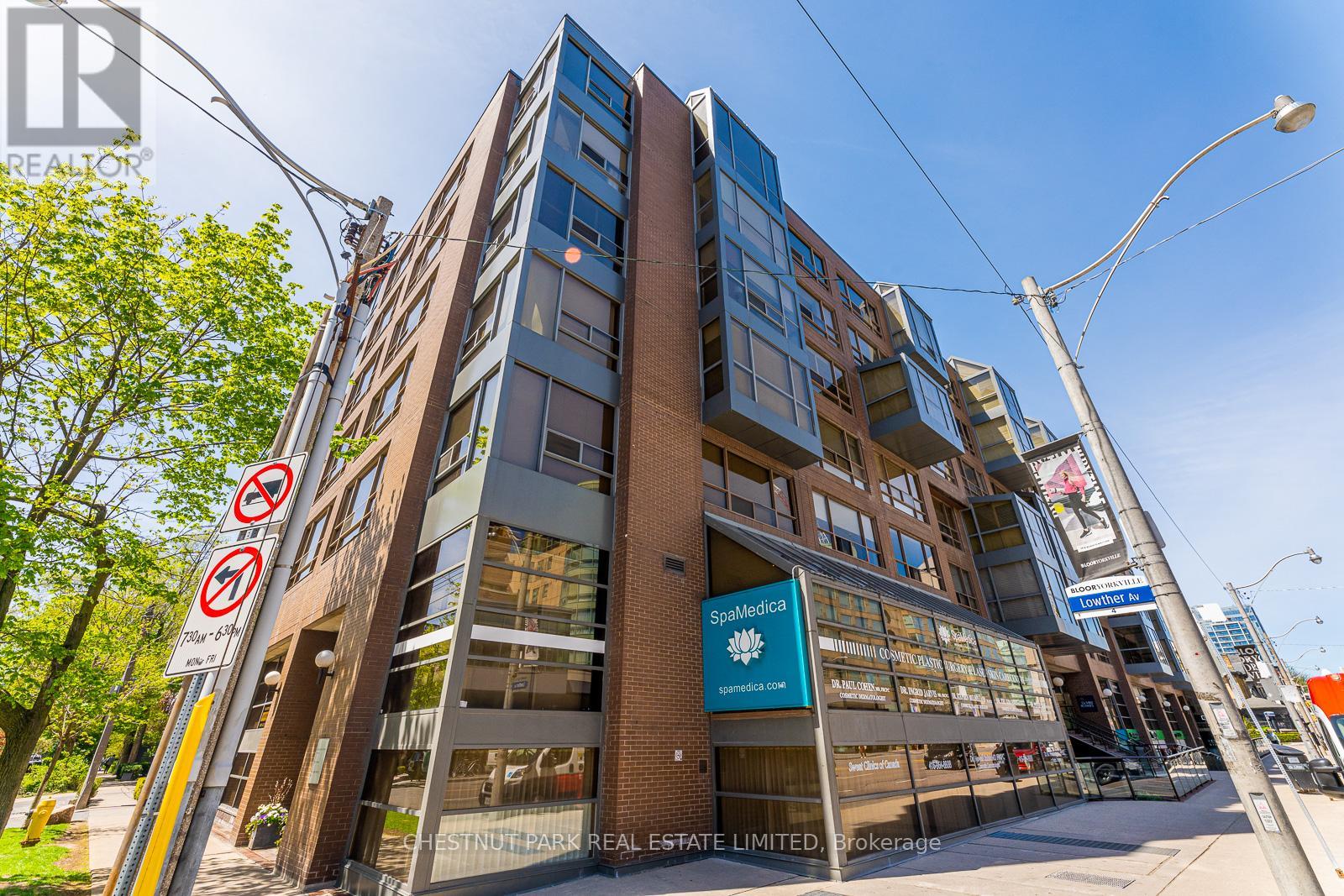 1-6 - 66 AVENUE ROAD
