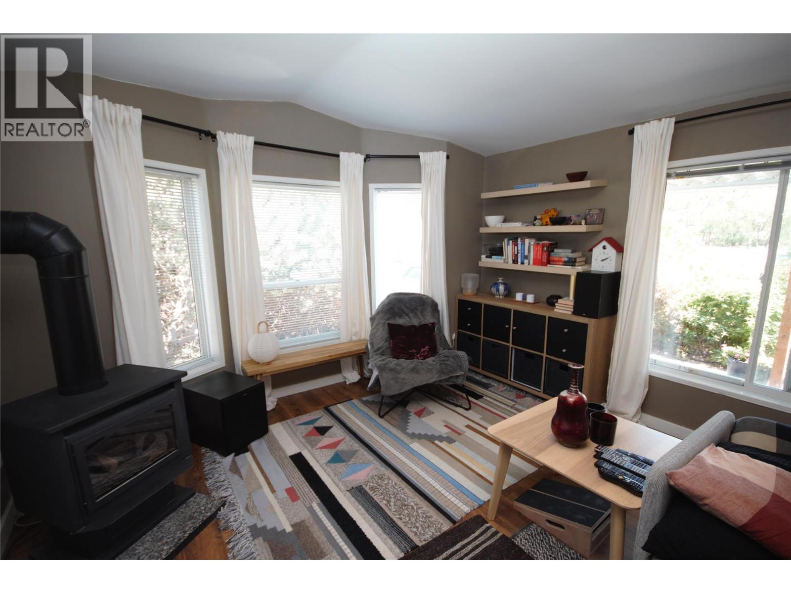 8598 Highway 97 Unit# 40