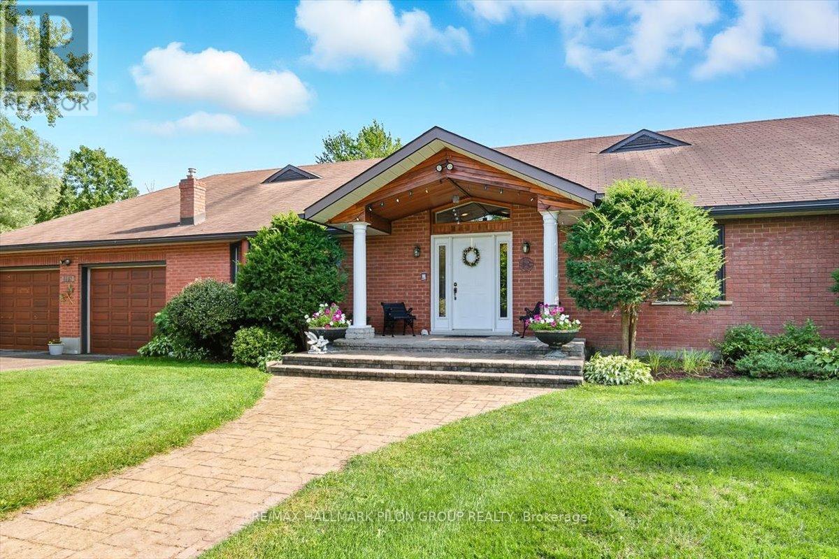 1717 LAKESHORE DRIVE