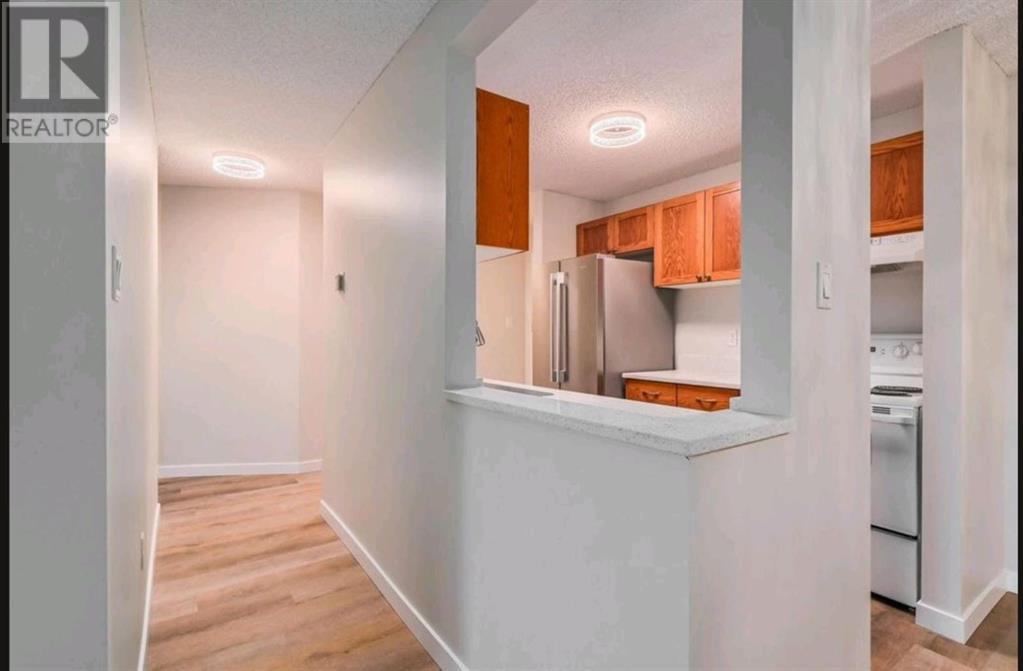 310, 550 Westwood Drive SW