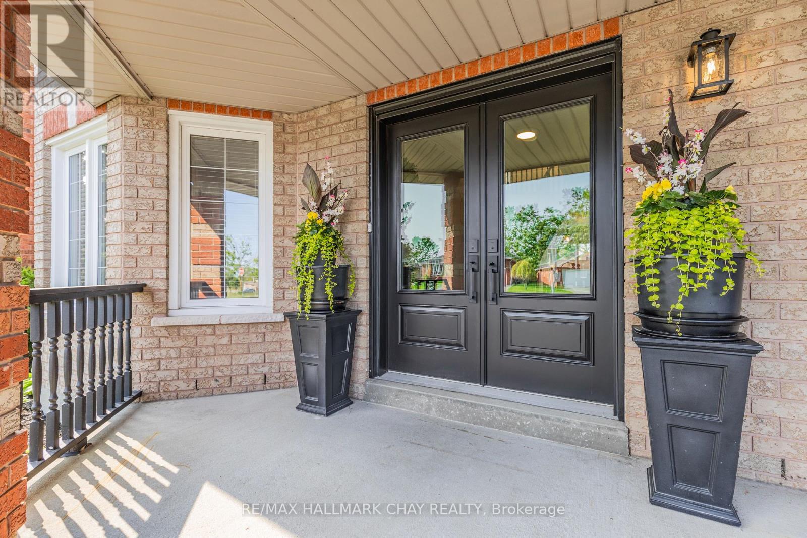 351 CUNDLES ROAD W