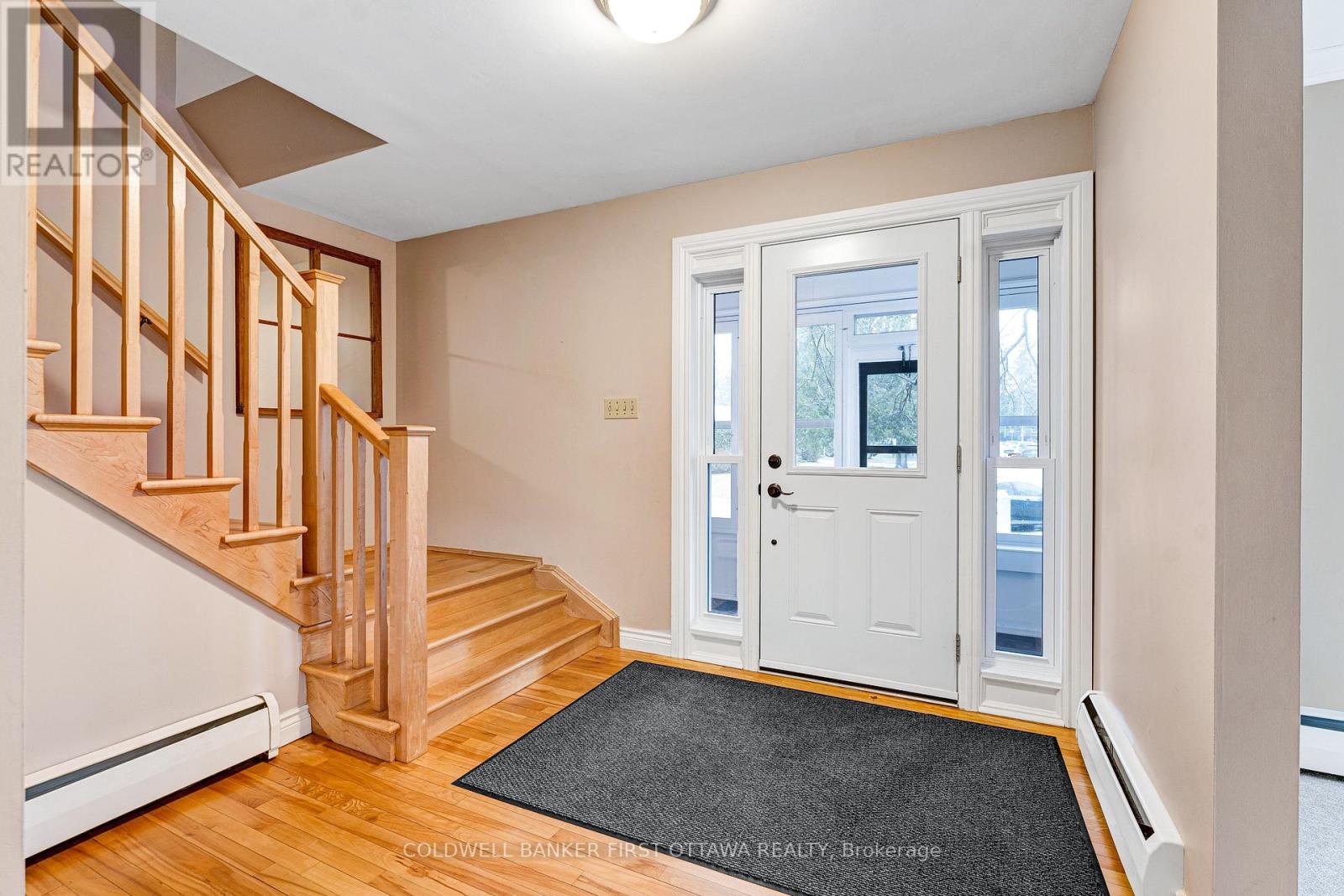 12 GLENVIEW CRESCENT