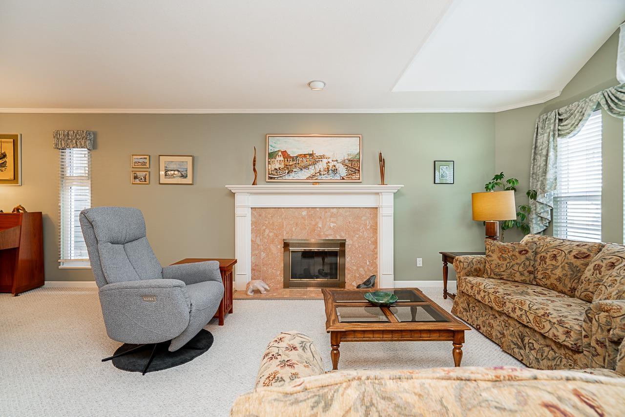 104 6109 BOUNDARY DRIVE WEST DRIVE