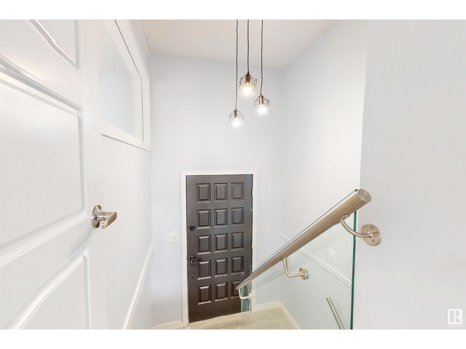 47 CLAREVIEW RD NW