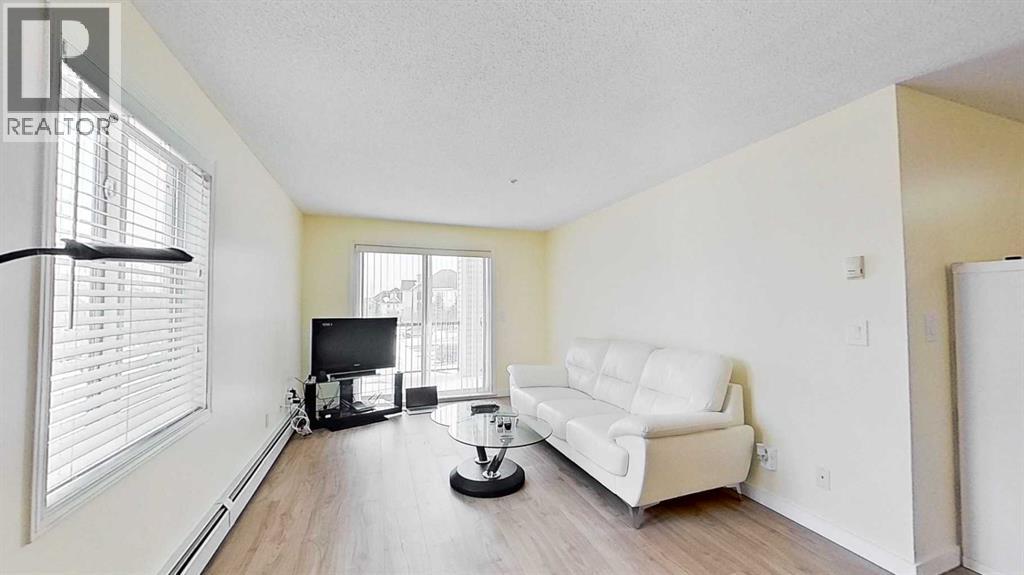 1202, 2395 Eversyde Avenue SW