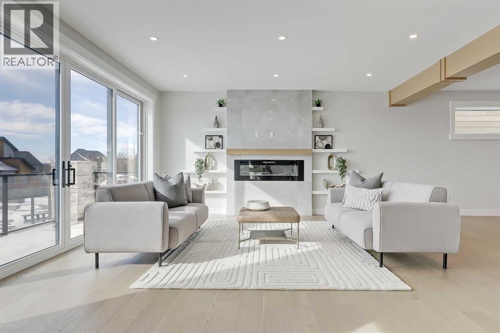 49 Rockhaven Green NW