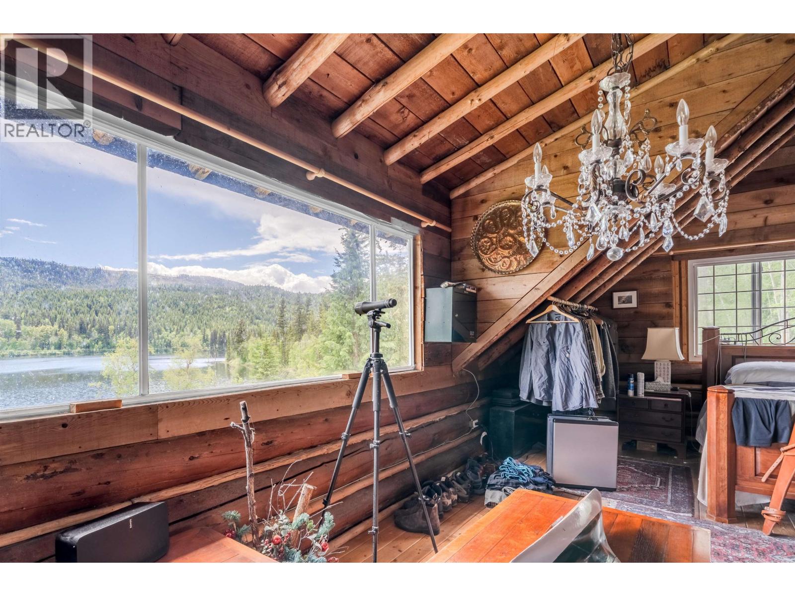 2654 EAGLE CREEK ROAD
