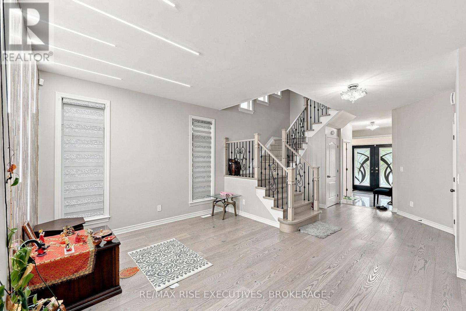 645 GWEN AVENUE