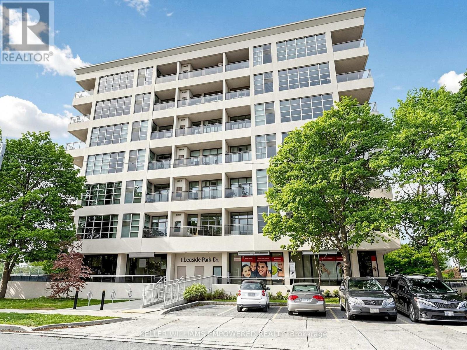 316 - 1 LEASIDE PARK DRIVE