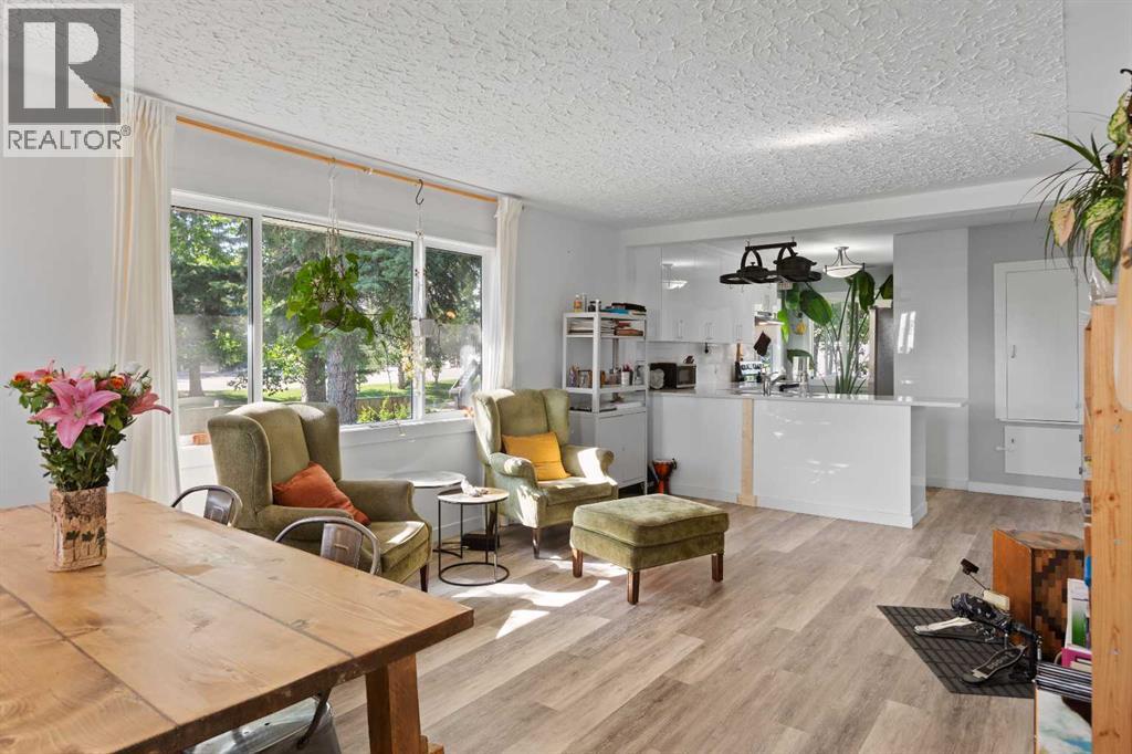 228 Lynnwood Drive SE