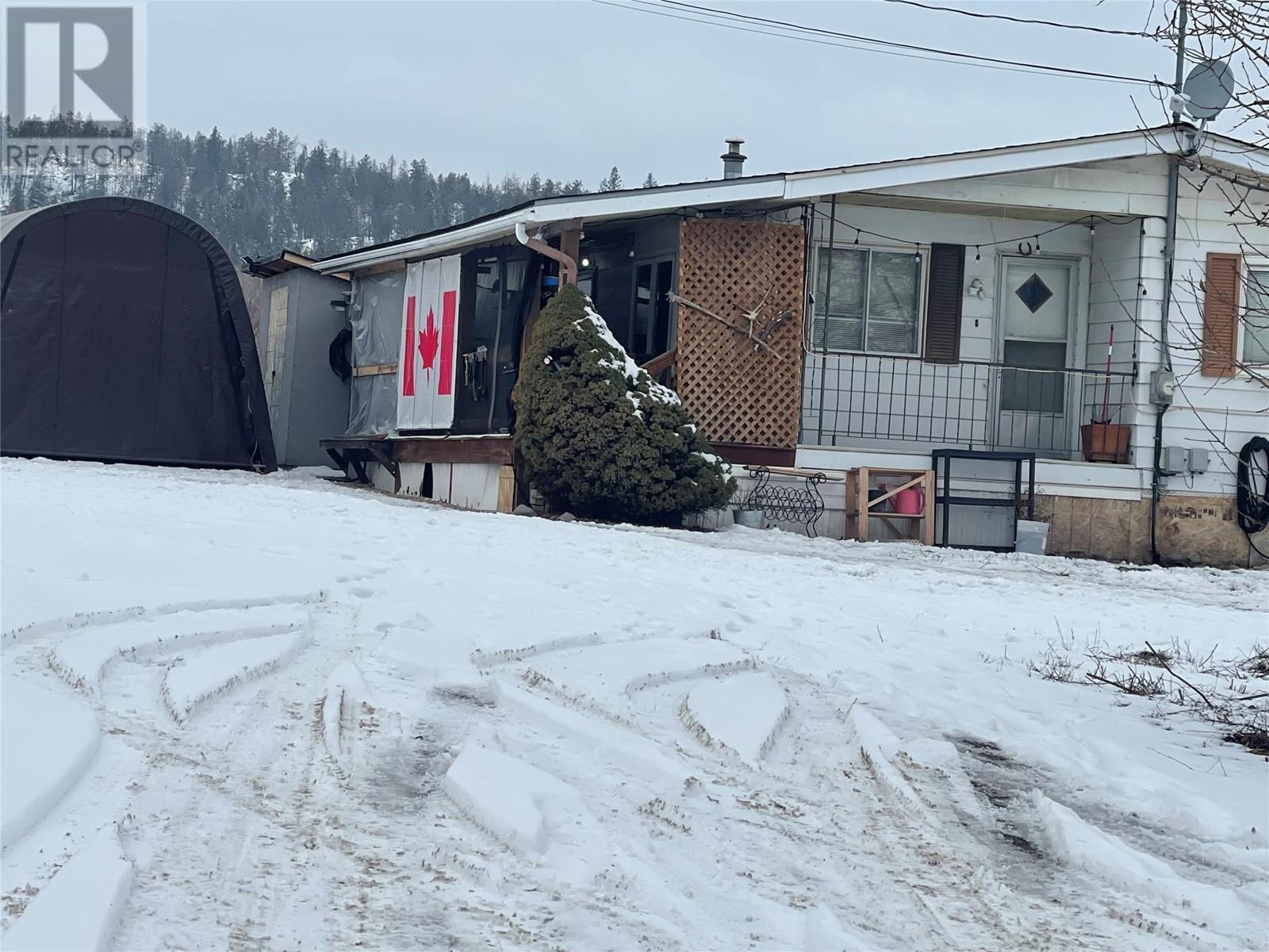 8774 Highway 97 Highway N
