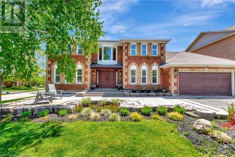 1399 WINTERBERRY Drive Burlington ON L7P4T3