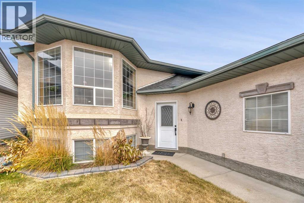 230 Strathford Crescent