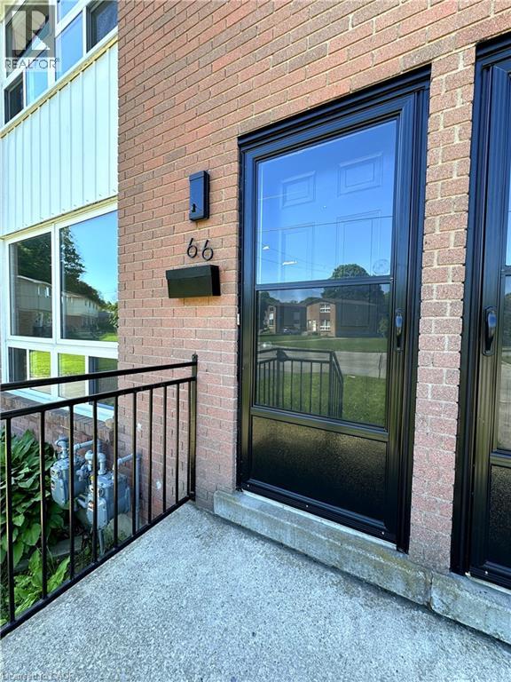 64 - 66 OAKWOOD Avenue