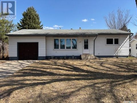 122 Mary STREET Canora SK S0A0L0