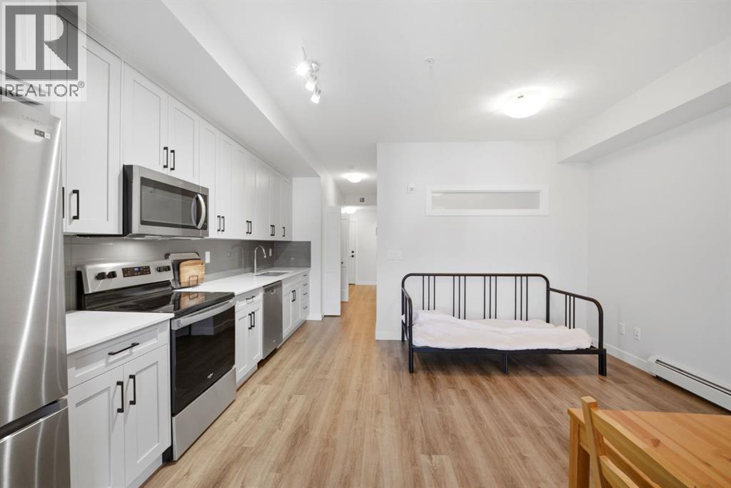 315, 10 Sage Hill Walk NW