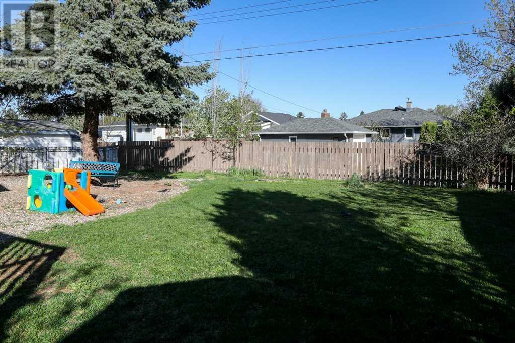1108 Henderson Lake Boulevard S