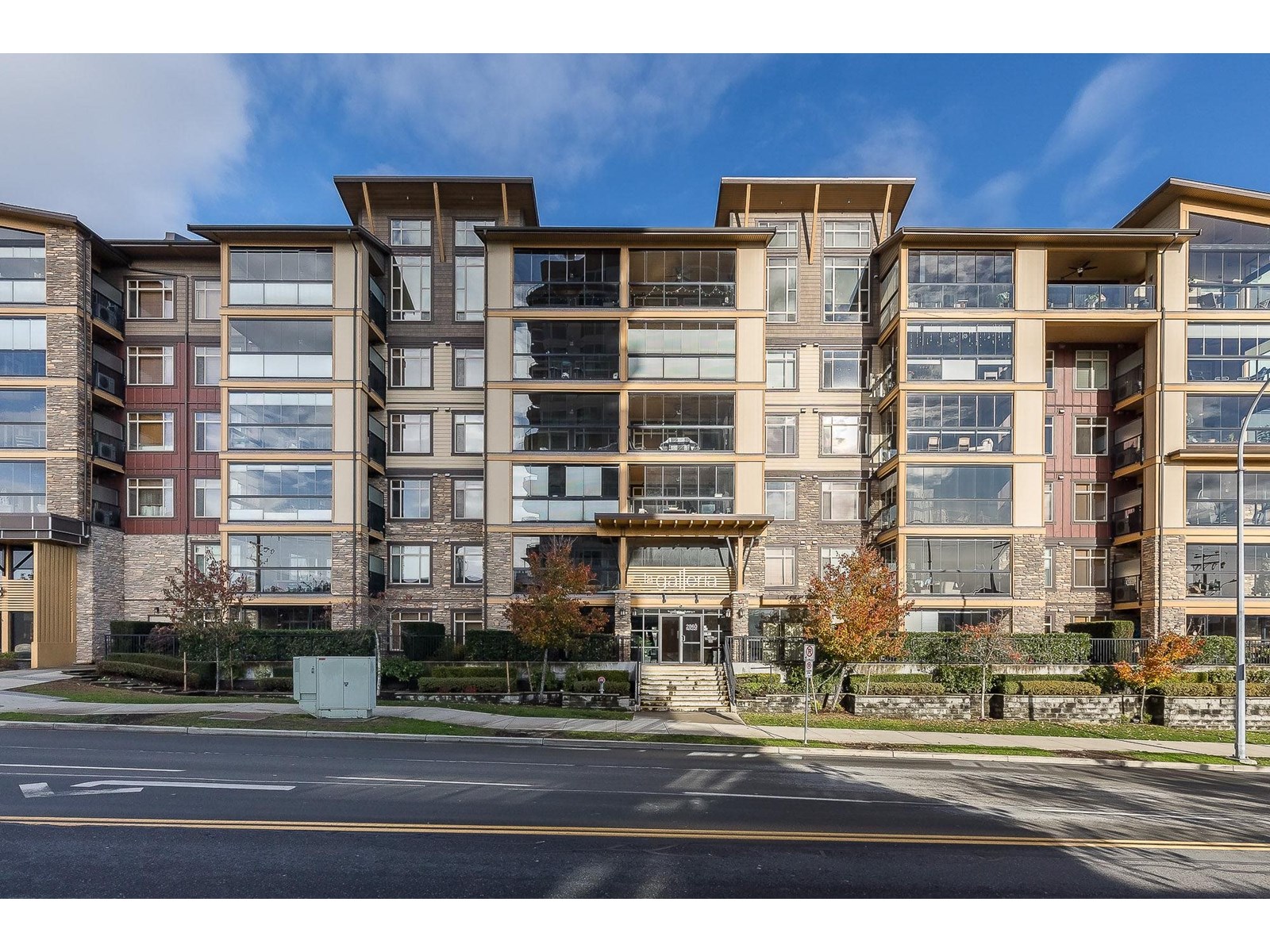 122 2860 TRETHEWEY STREET