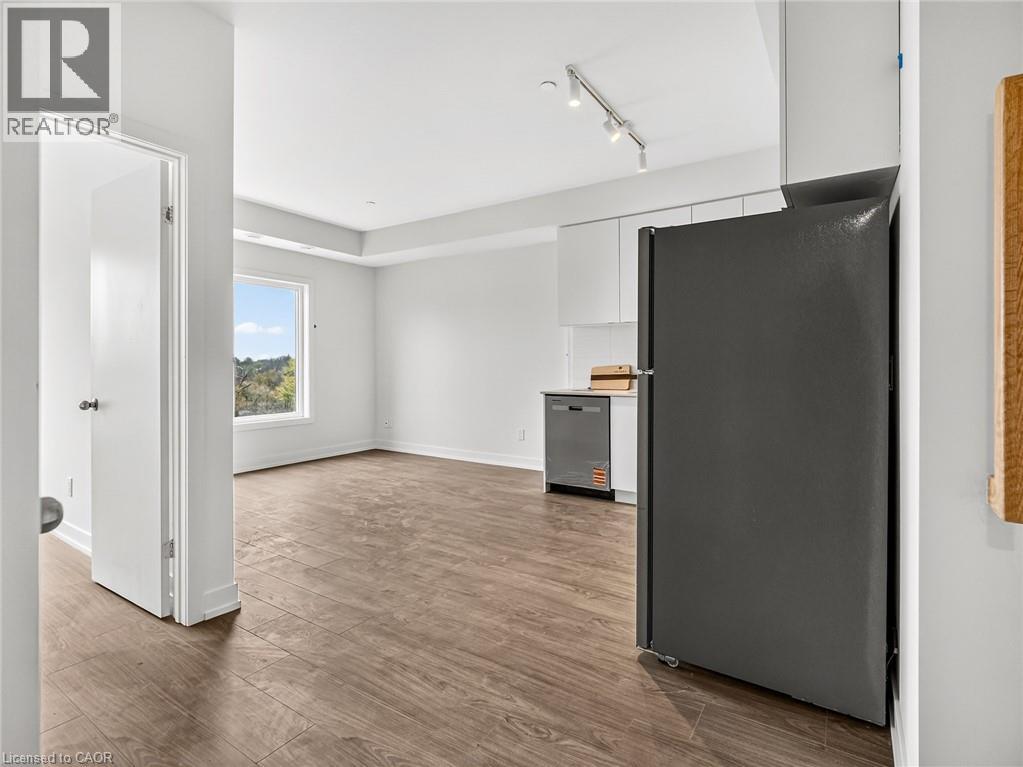 16 MELBOURNE Avenue Unit# 312B