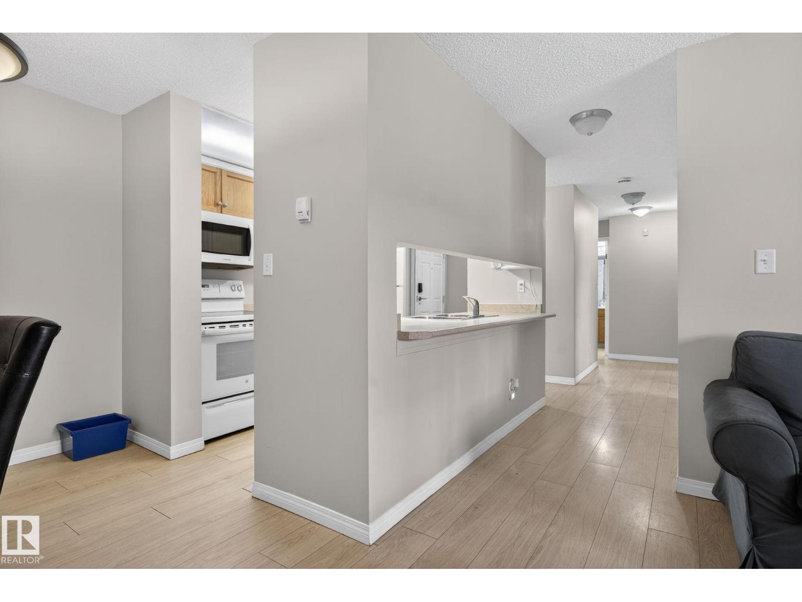 #129 4210 139 AV NW