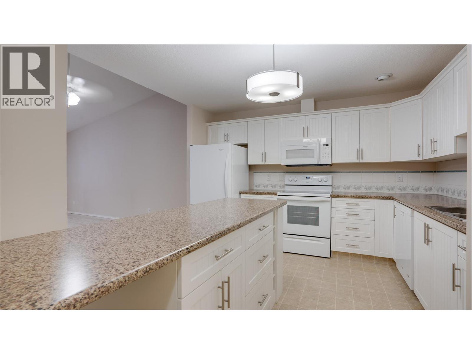 501 Kildonan Avenue Unit# 11