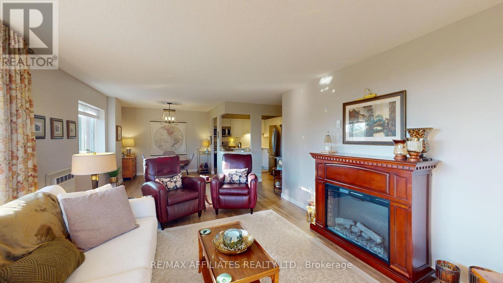 309 - 120 BARRETT COURT