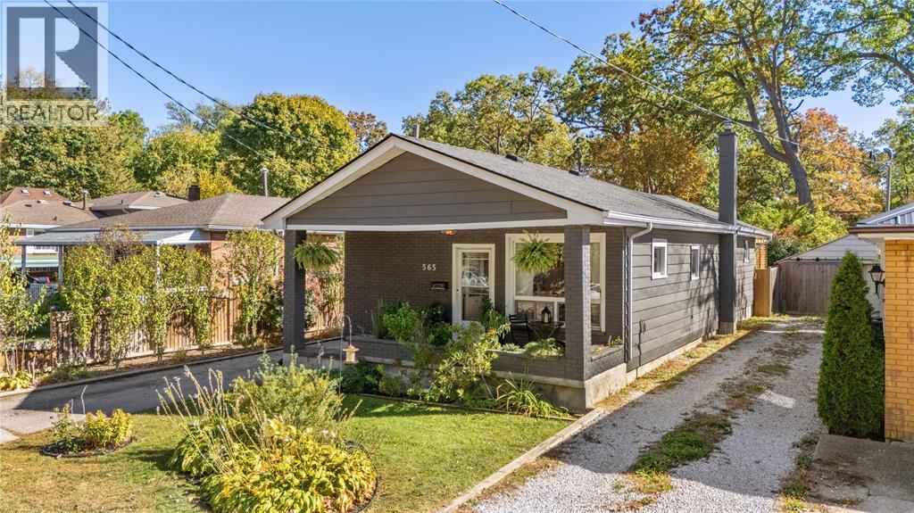 565 ERROL ROAD