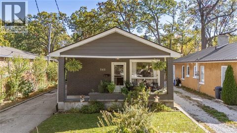 565 ERROL ROAD Sarnia ON N7V2B9