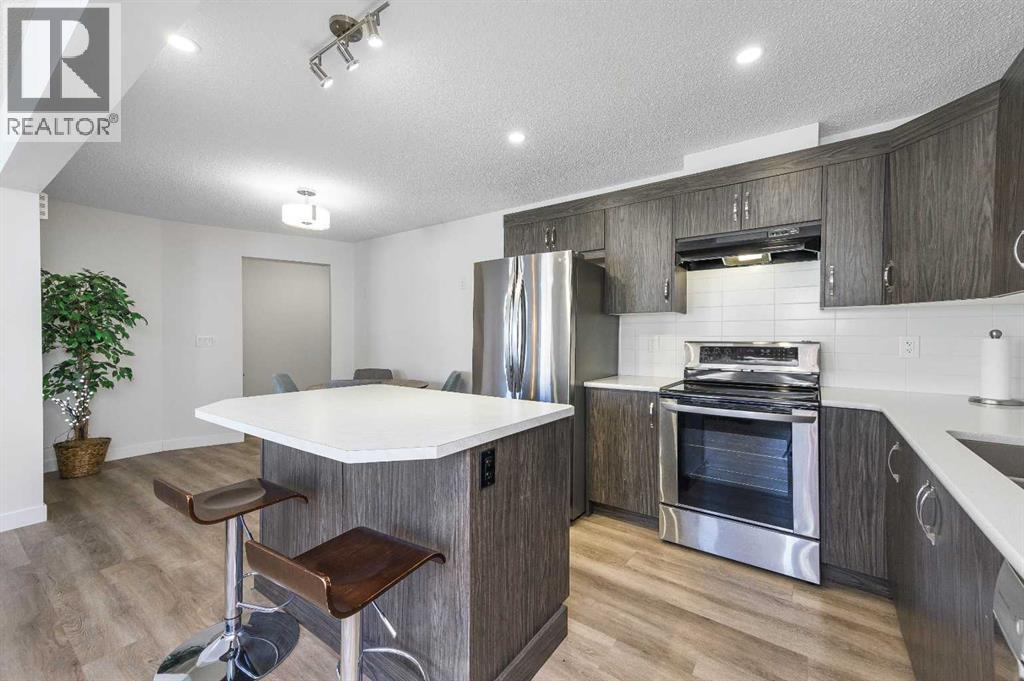 15 Yorkville Avenue SW