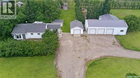 Fehr Acreage Coulee Rm No. 136 SK S9H4J8