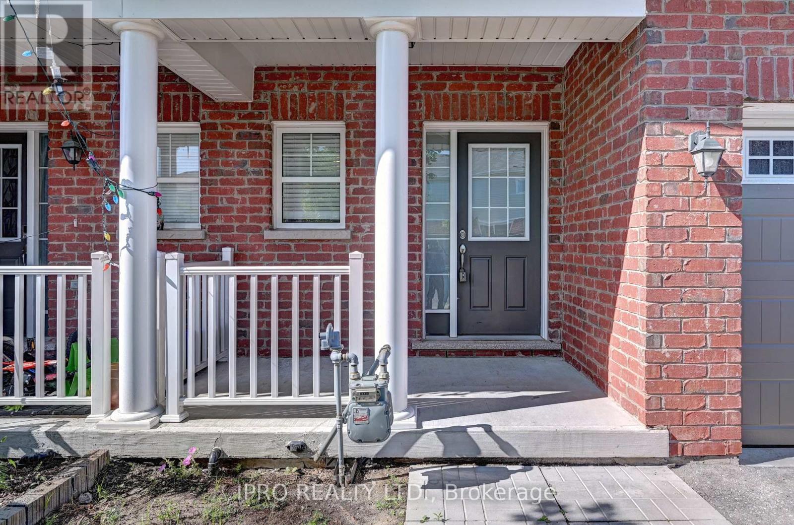 216 WATERBROOK LANE