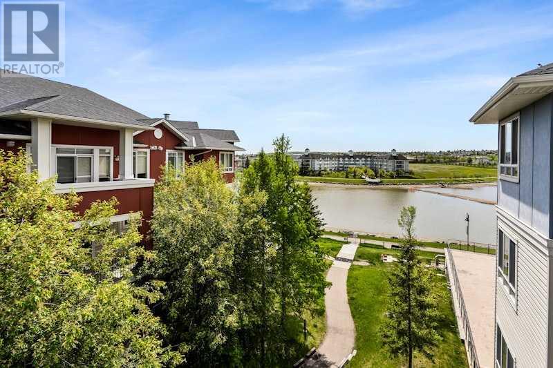 405, 120 Country Village Circle NE