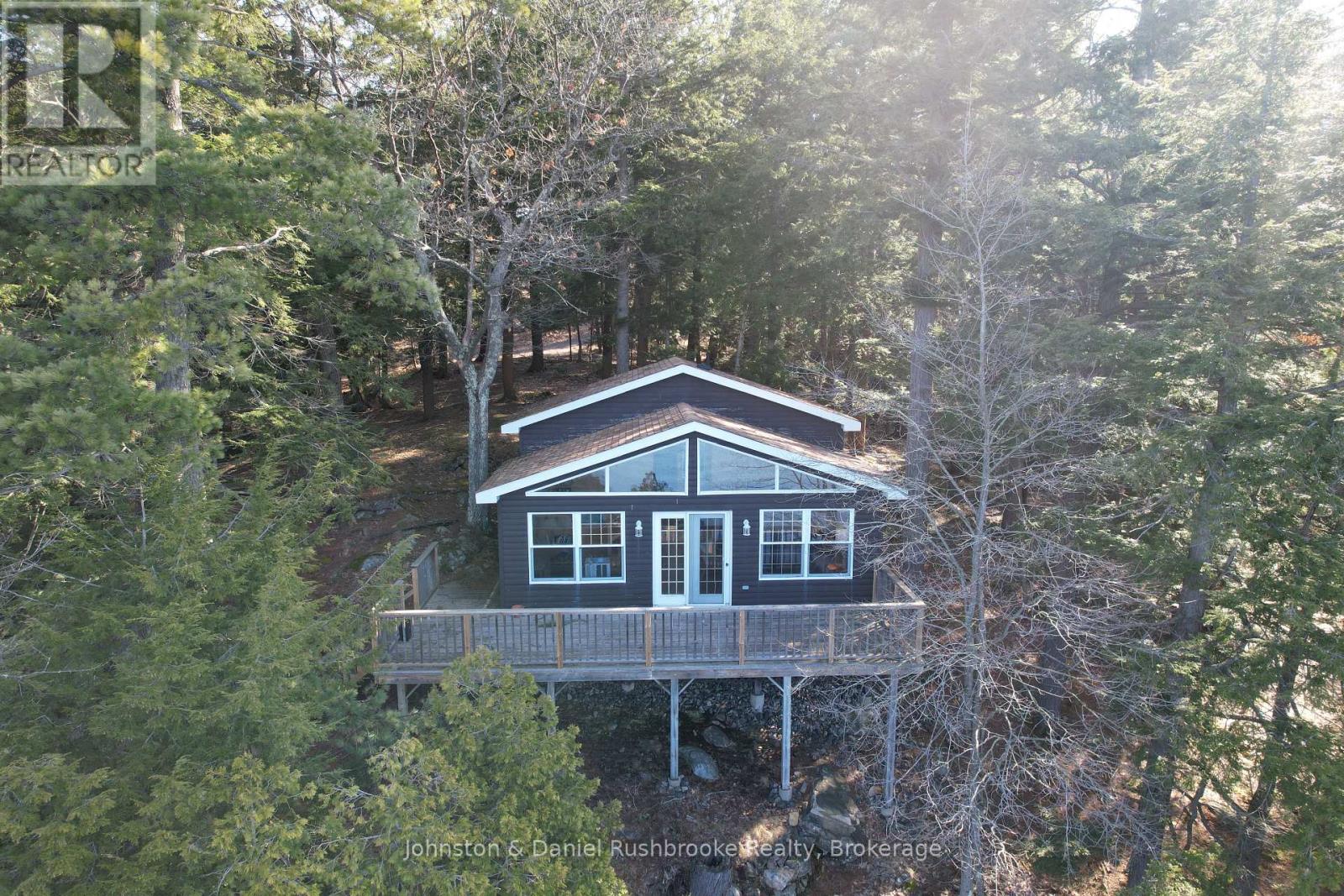 1040 OLD TOWNSHIP ROAD
