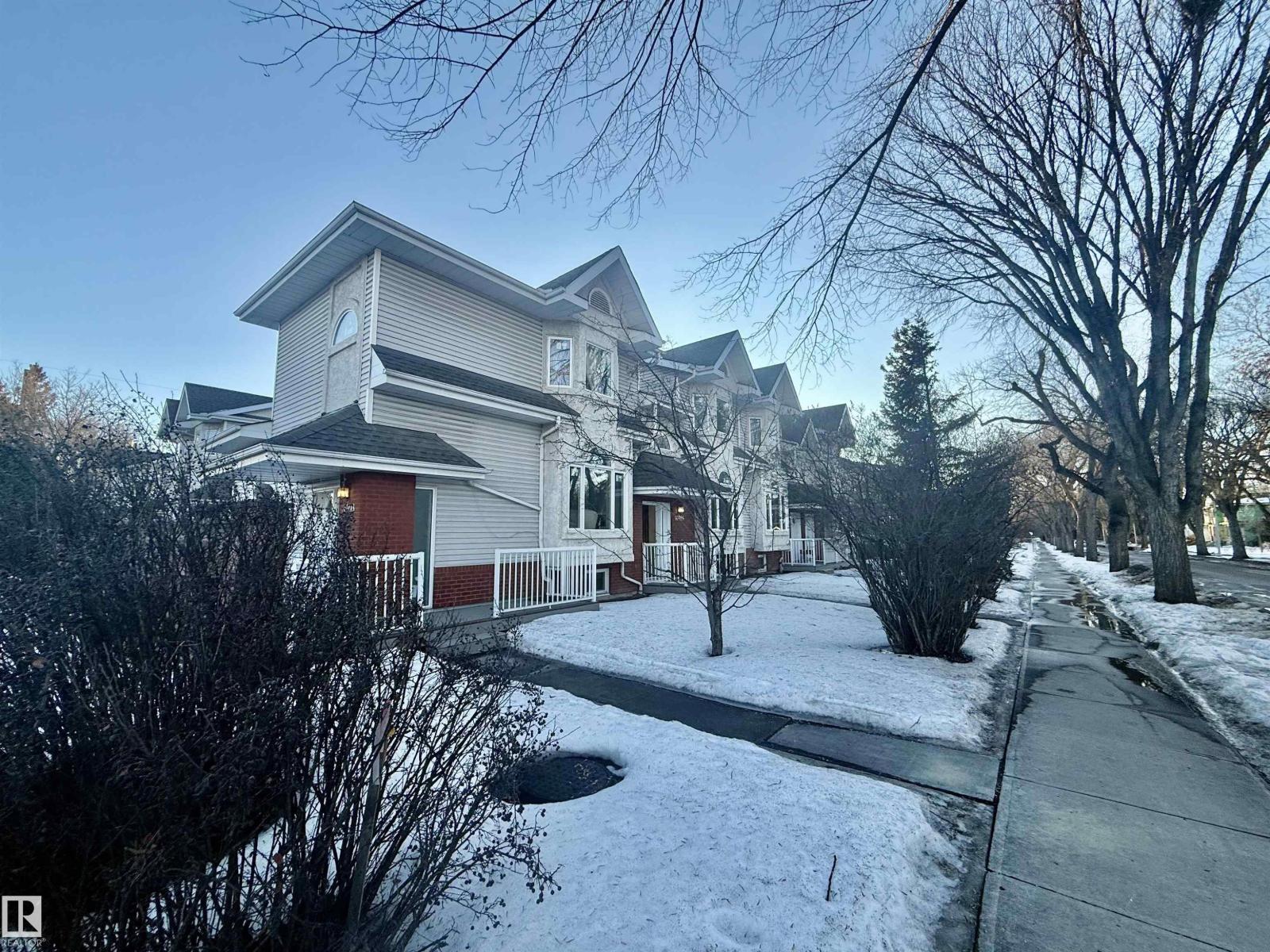10905 74 AV NW