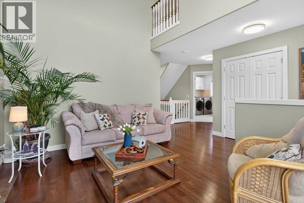 311 Crystal Shores View