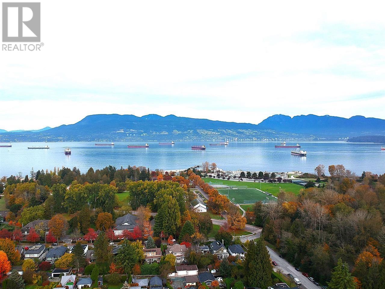 4333 LOCARNO CRESCENT