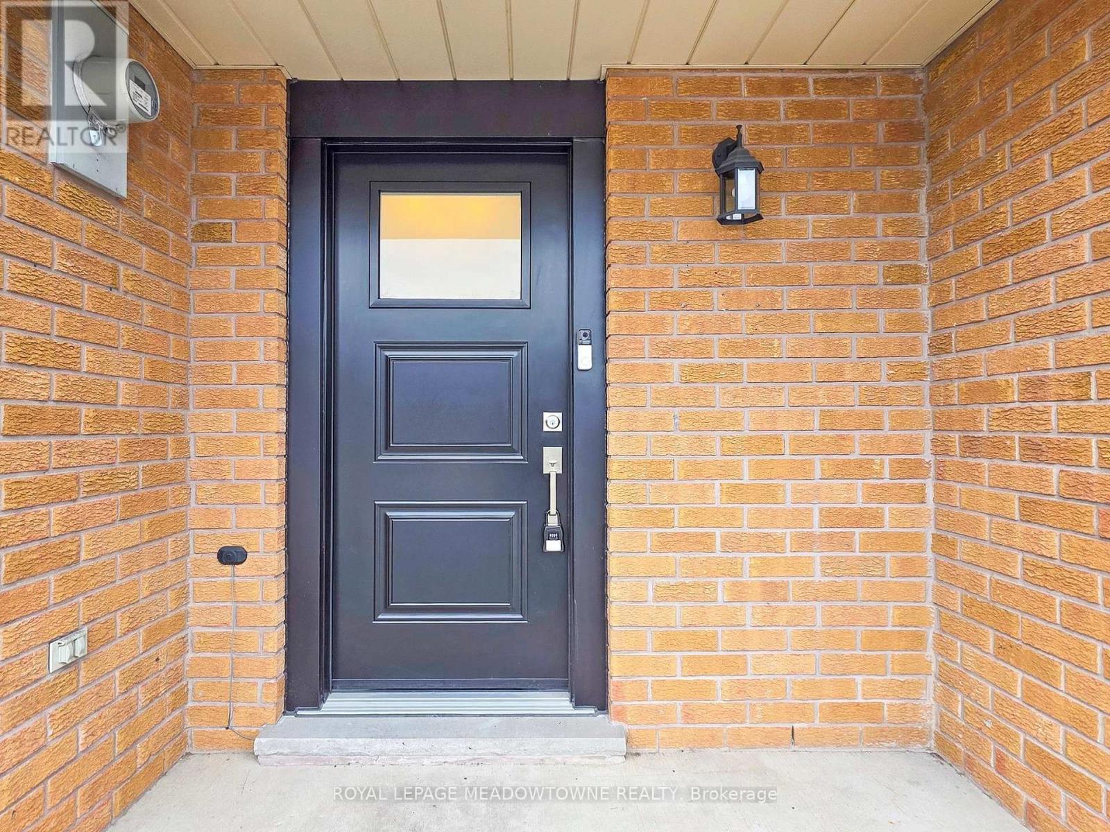 152 ESSLING AVENUE