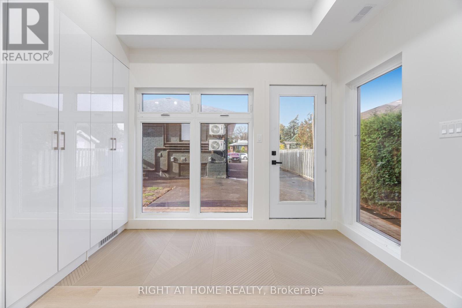 GARDEN SUITE - 25 TEMPLAR DRIVE