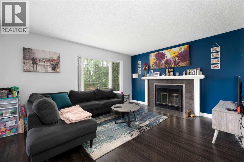110 Bird Crescent