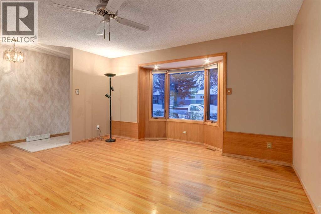 7404 FARRELL Road SE