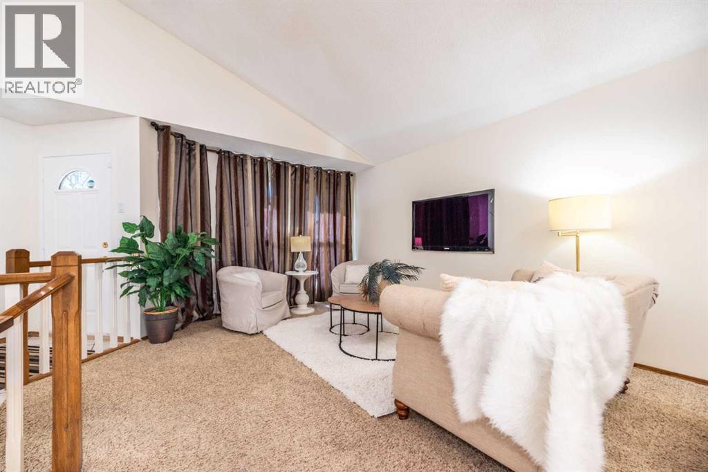 251 Douglas Woods Drive SE