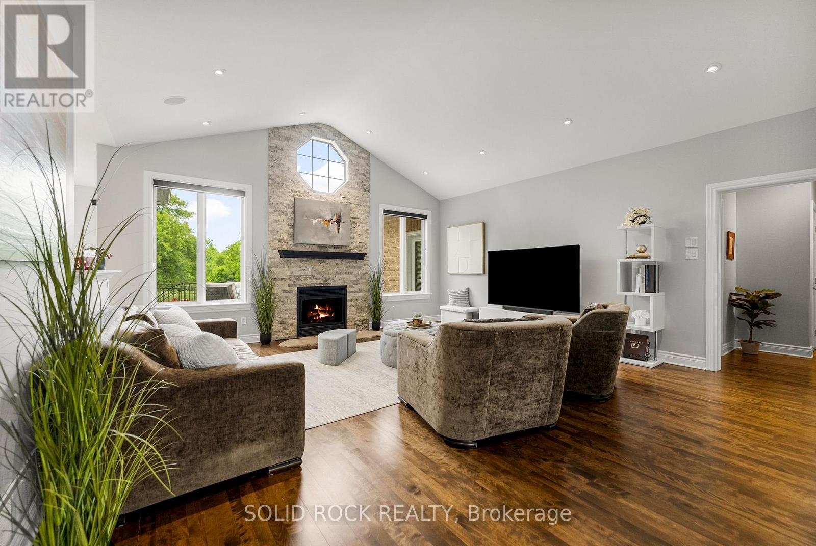 6218 DEERMEADOW DRIVE