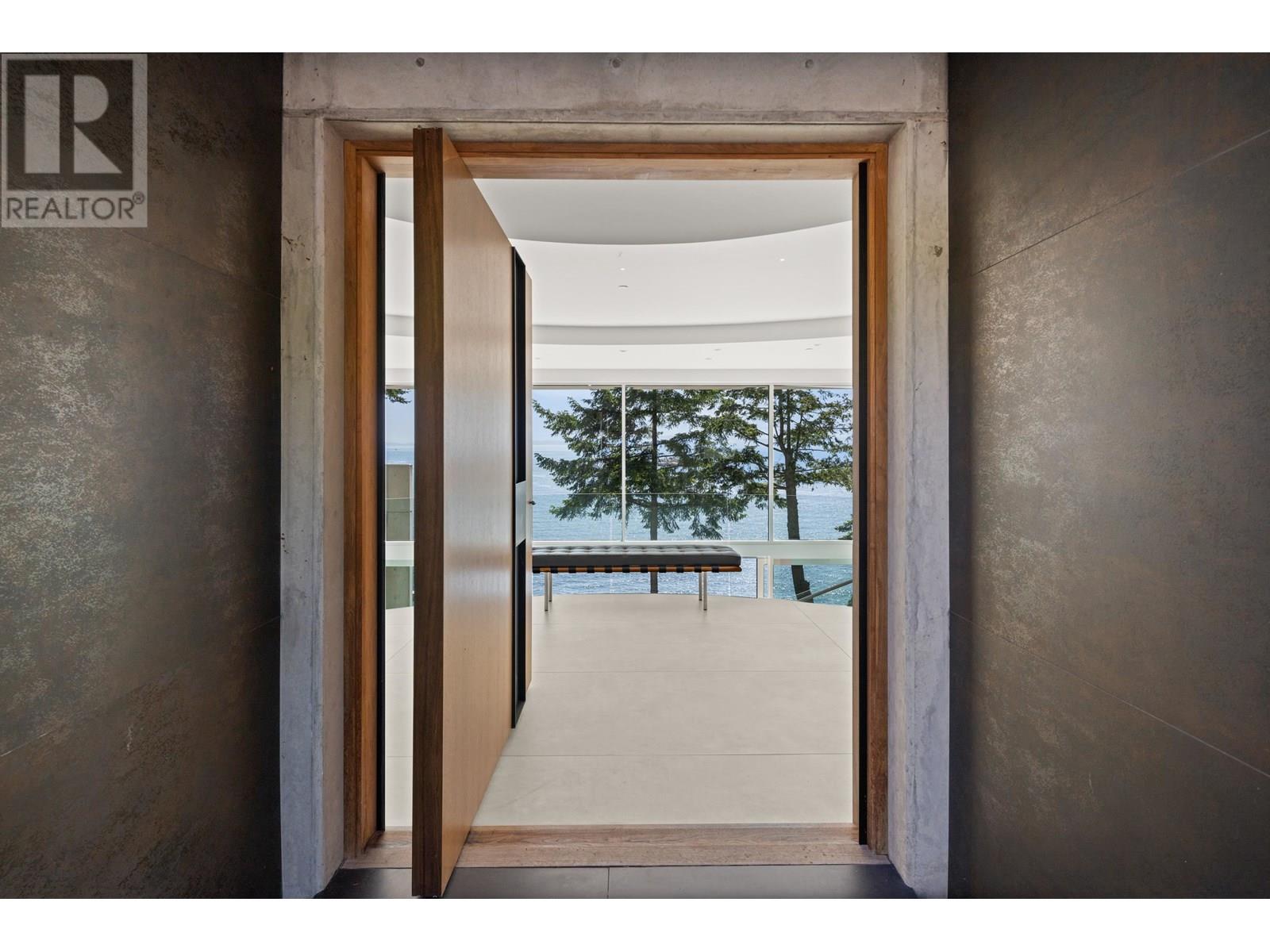 5225 GULF PLACE