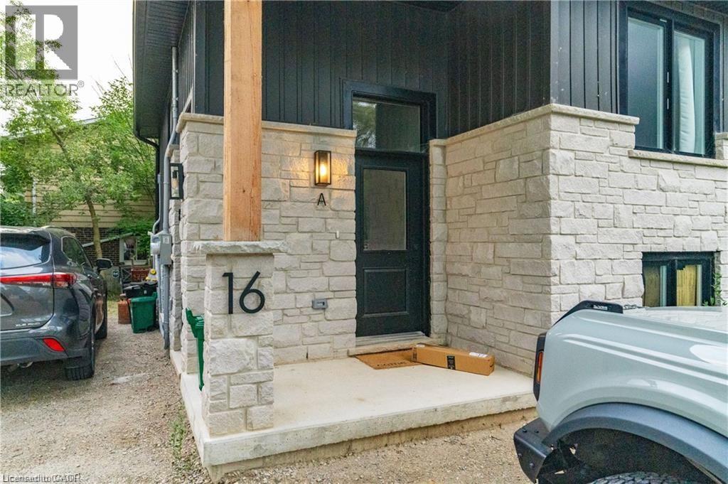 16 HINCKS Street Unit# A