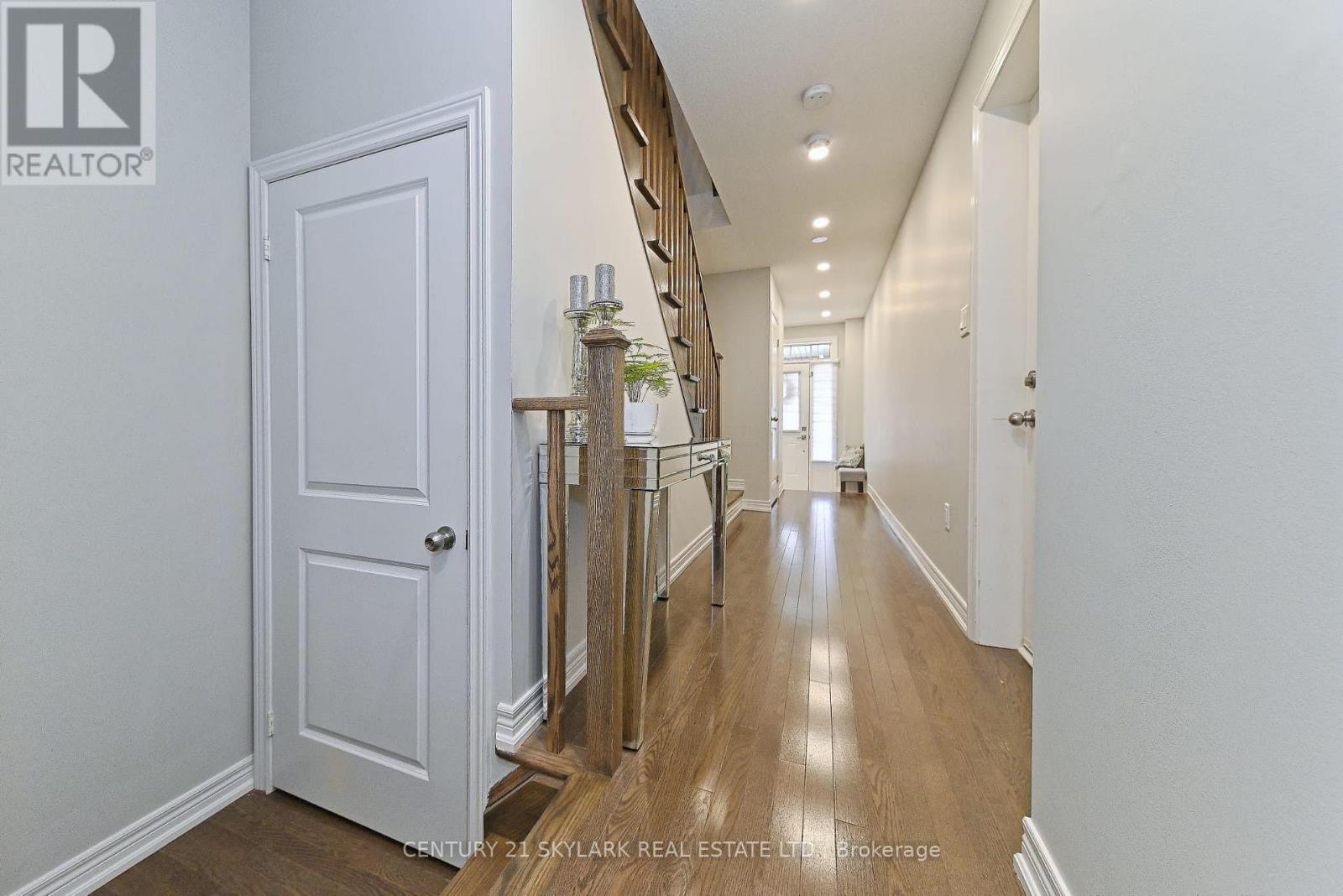 126 FRUITVALE CIRCLE