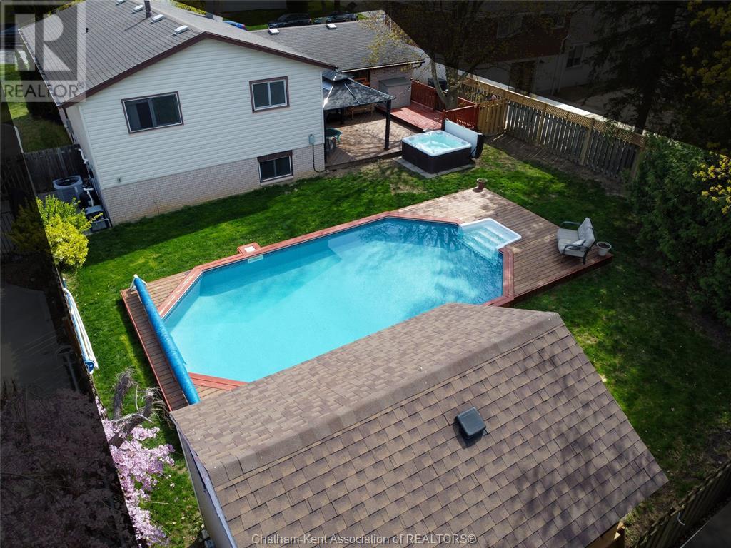 12 Sioux DRIVE