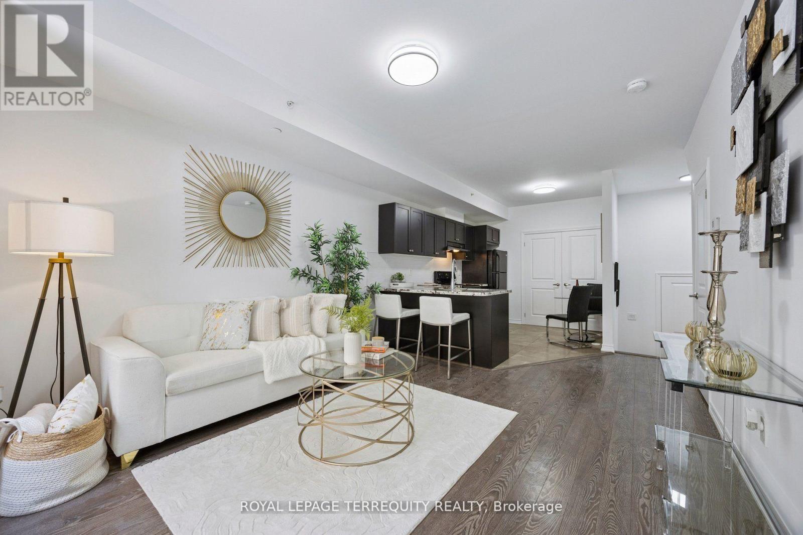 Photo 1 of 44 — TH27 - 39 DREWRY AVENUE Unit Th27, Toronto (Newtonbrook West), ON M2M0B4